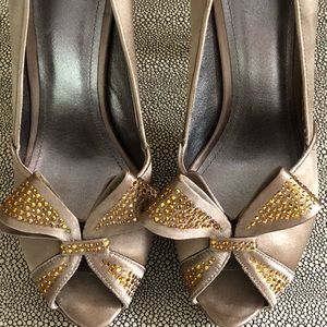 Joan & David Satin Platform Pump Champagne Color